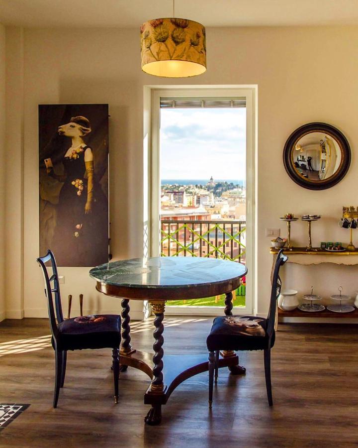 Eleventh Floor Suites Cagliari Esterno foto