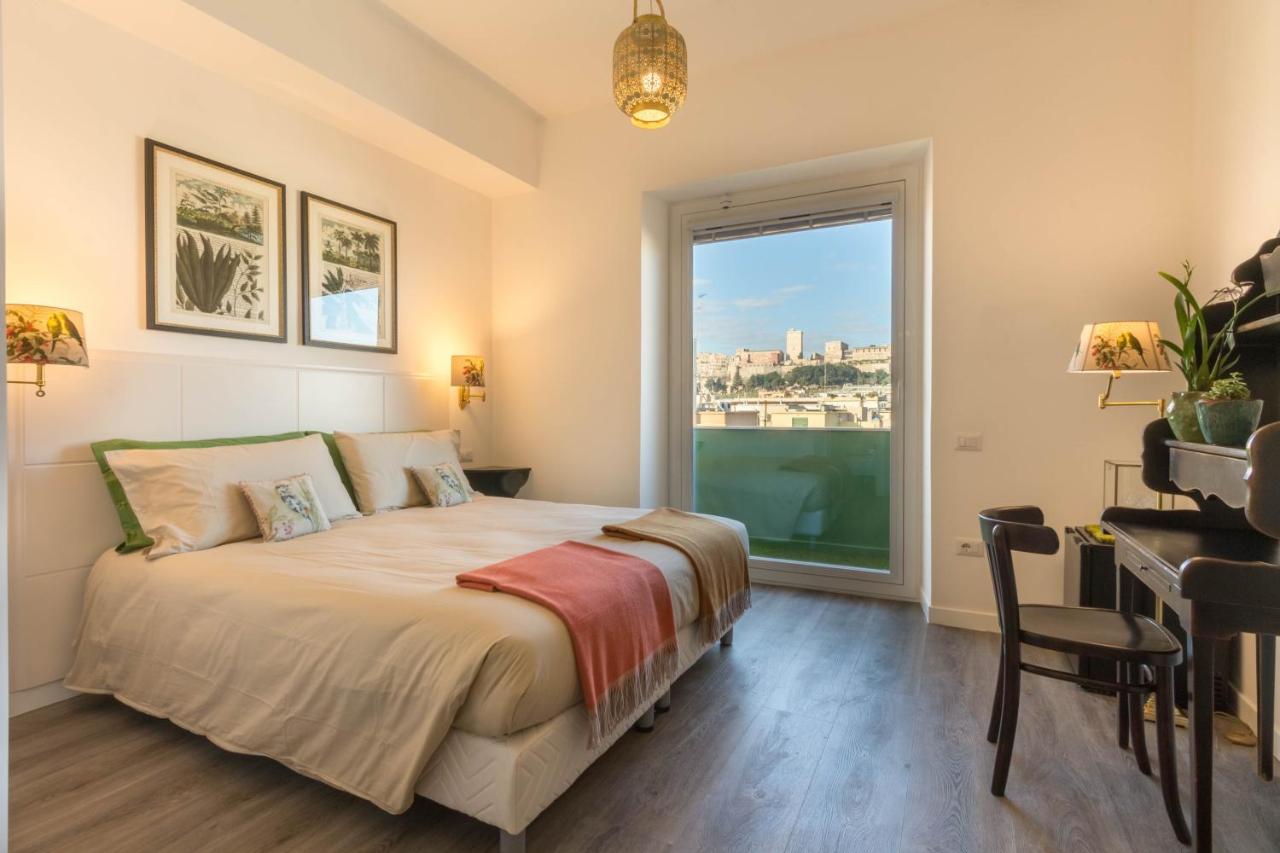 Eleventh Floor Suites Cagliari Esterno foto
