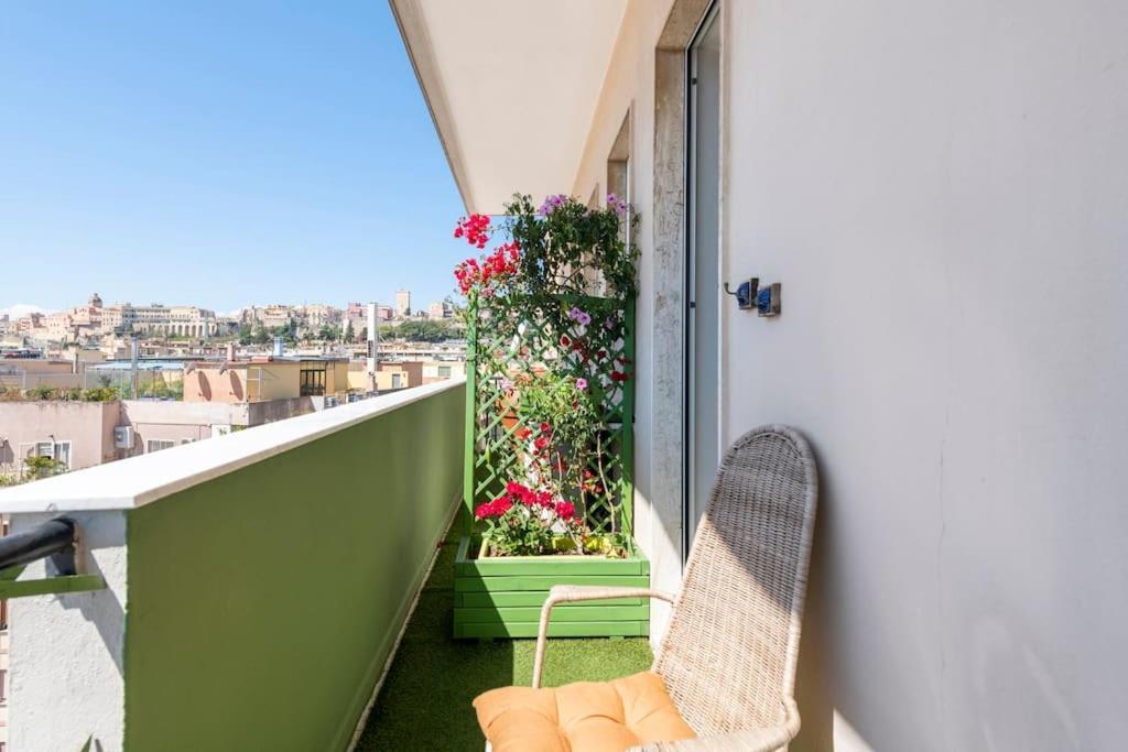 Eleventh Floor Suites Cagliari Esterno foto